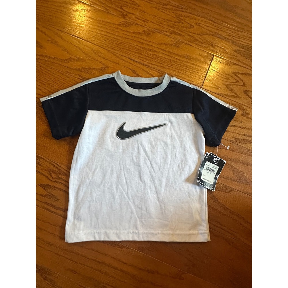 Nike Toddler Boys Colorblock Swoosh T-Shirt Navy White Silver 3T NEW